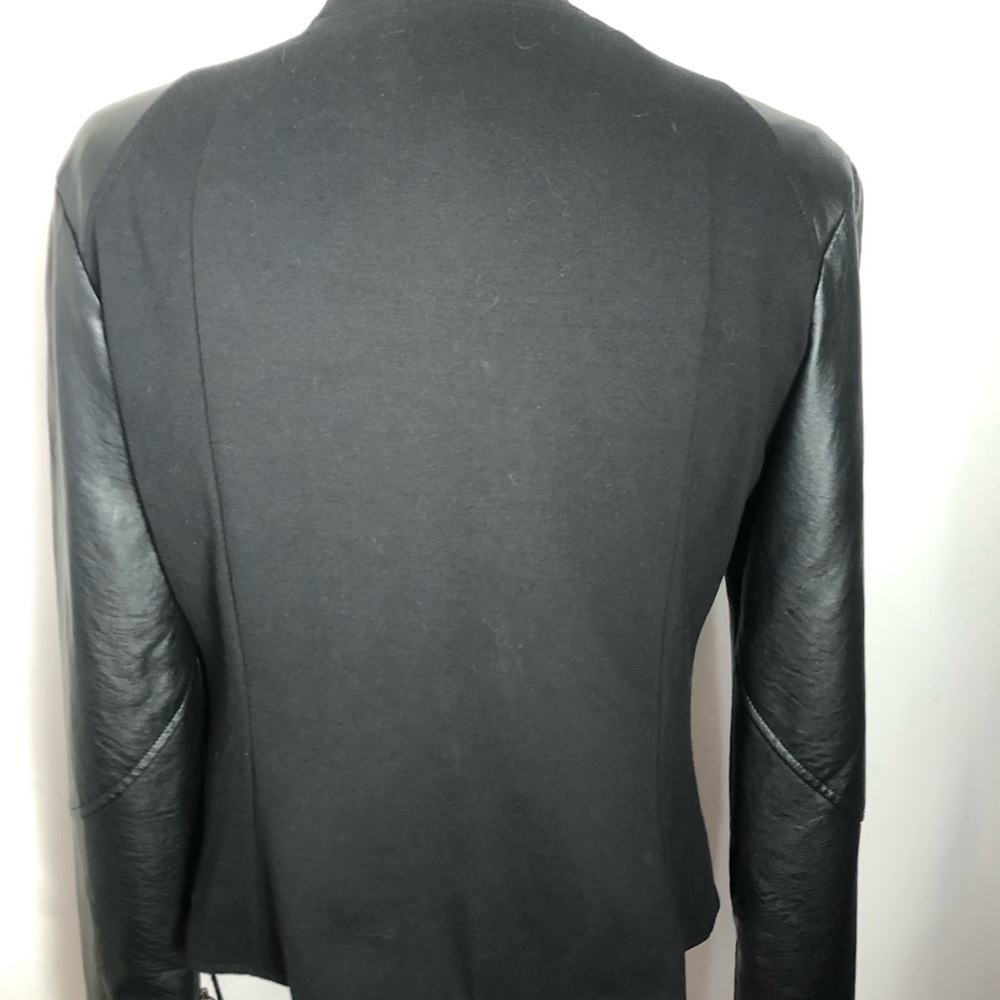 Women’s Black Faux Leather Jacket. Large. Le Chateau. Like New. - Picture 2 of 7